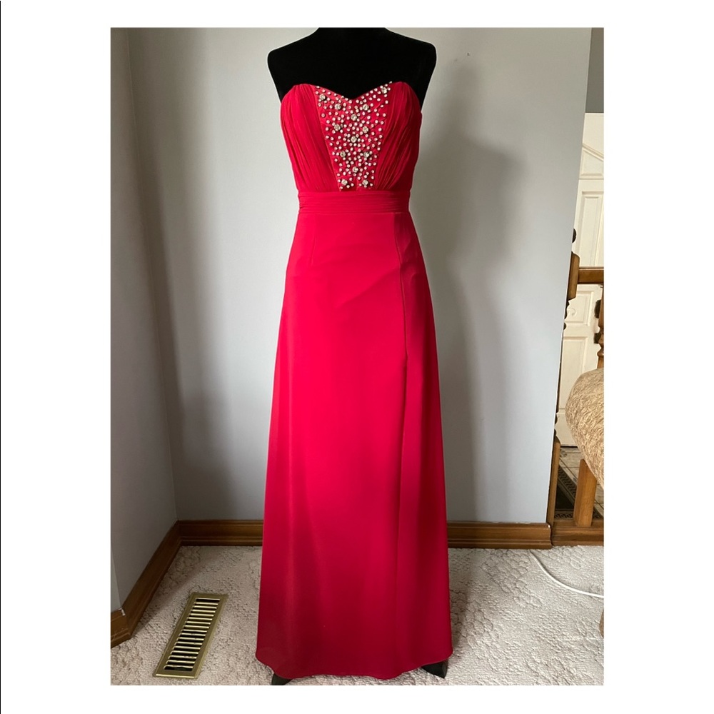 Lipsy Long Strapless Red Gown (Size 4)